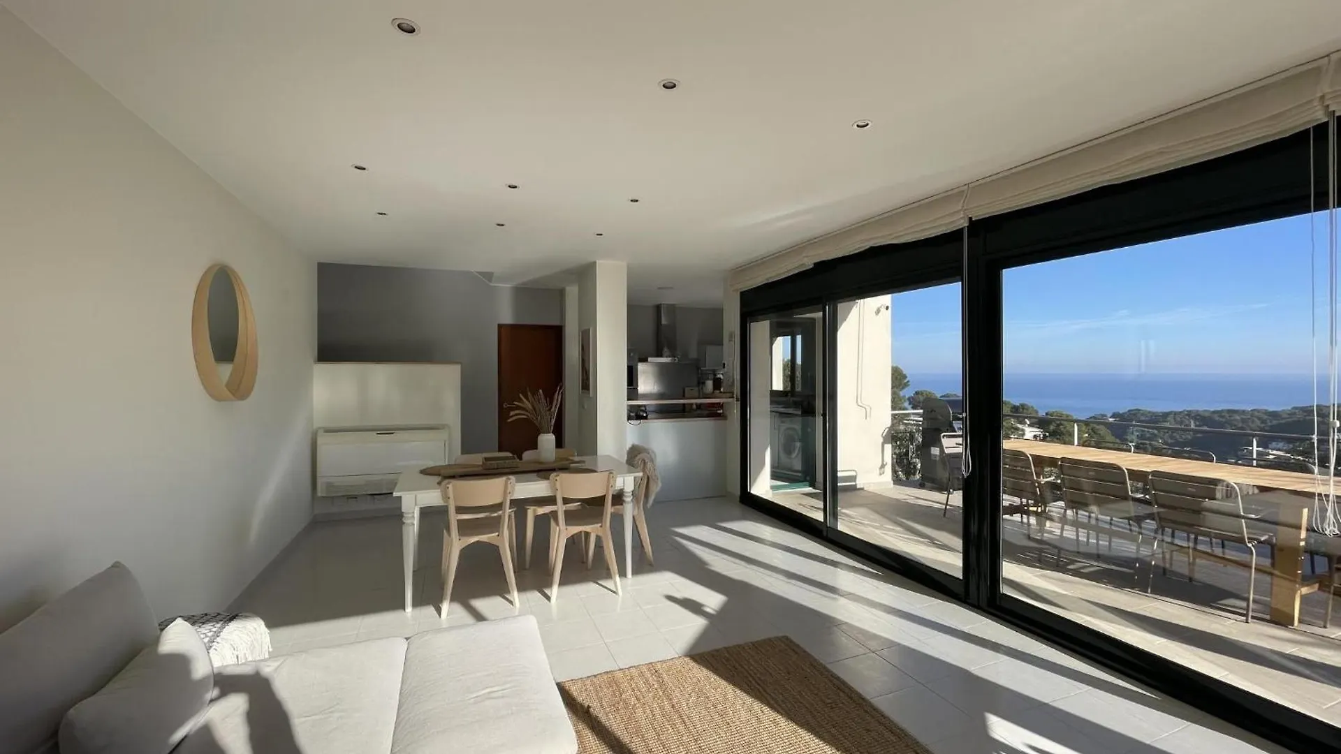 Leo Villa Begur Spain