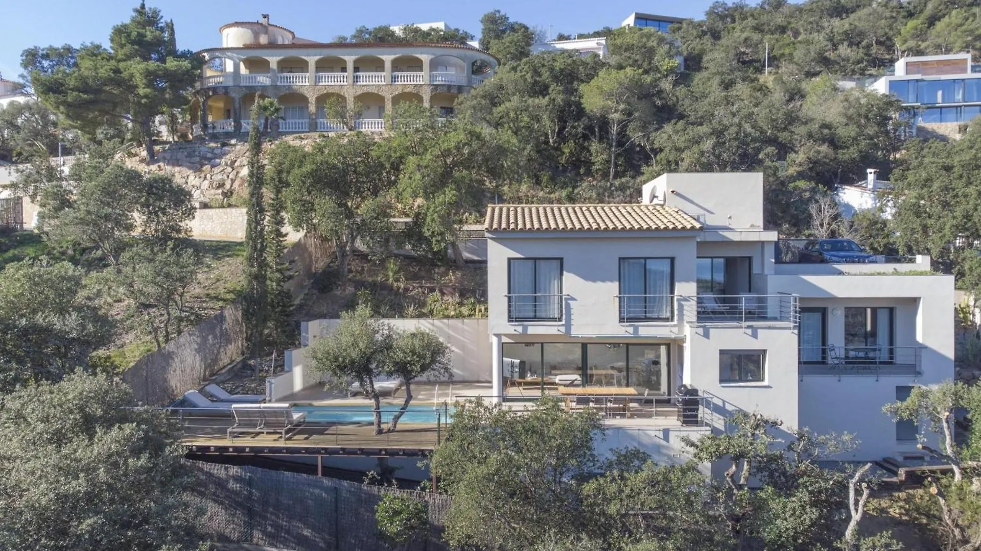Leo Villa Begur